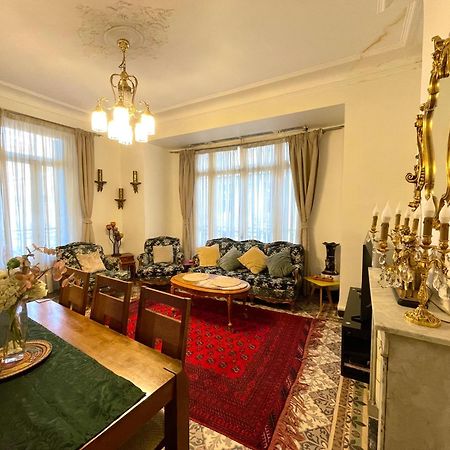 Appartement Dans Immeuble Haussmanien Algiers Eksteriør billede