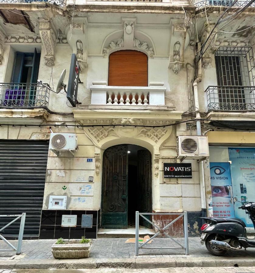 Appartement Dans Immeuble Haussmanien Algiers Eksteriør billede
