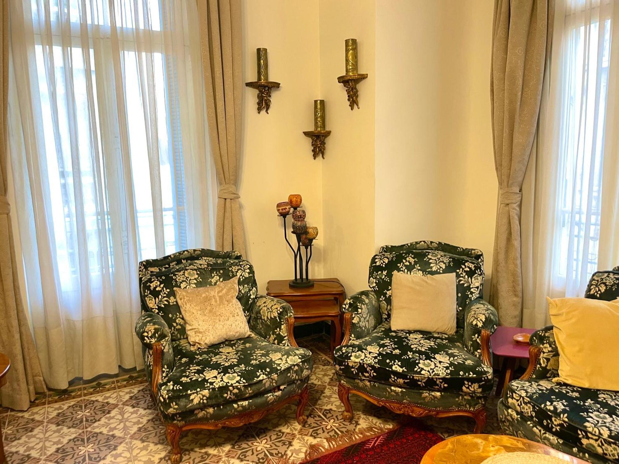 Appartement Dans Immeuble Haussmanien Algiers Eksteriør billede
