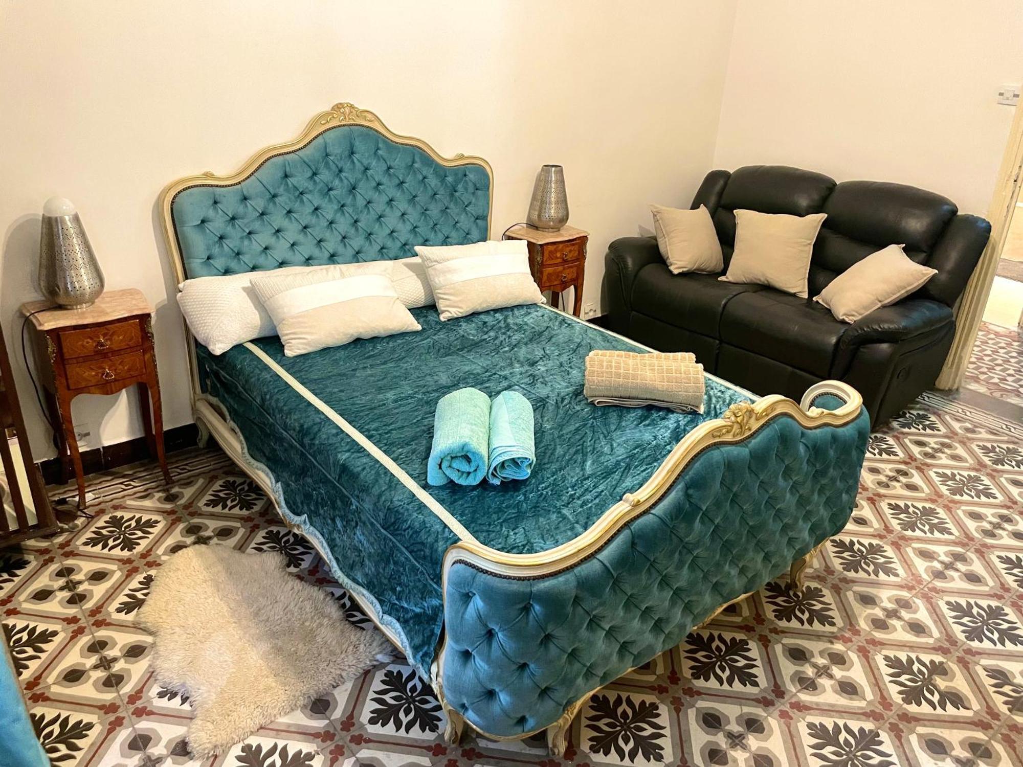 Appartement Dans Immeuble Haussmanien Algiers Eksteriør billede